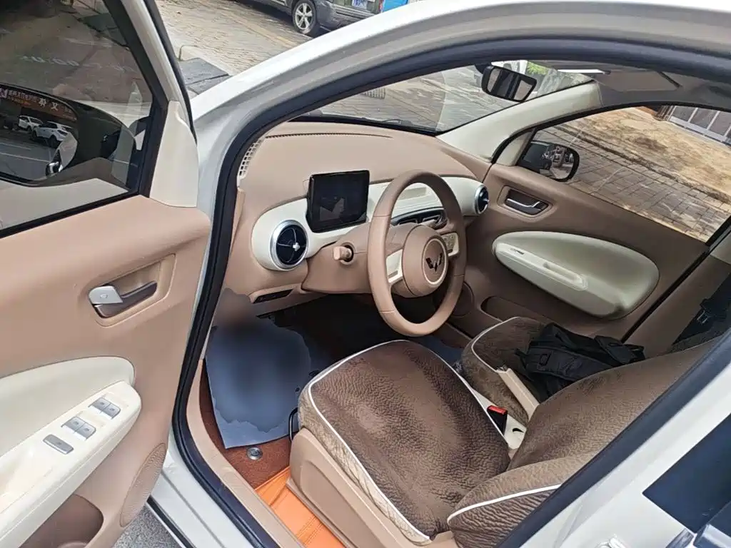 Wuling MINIEV — миниатюра 16