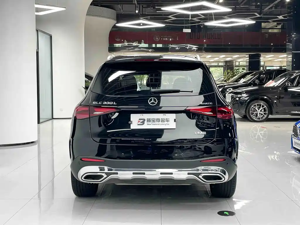 Mercedes-Benz GLC — миниатюра 10