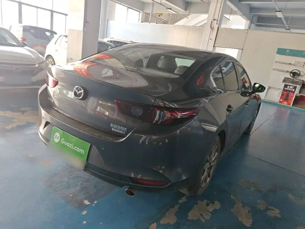 Mazda 3 Axela — миниатюра 7