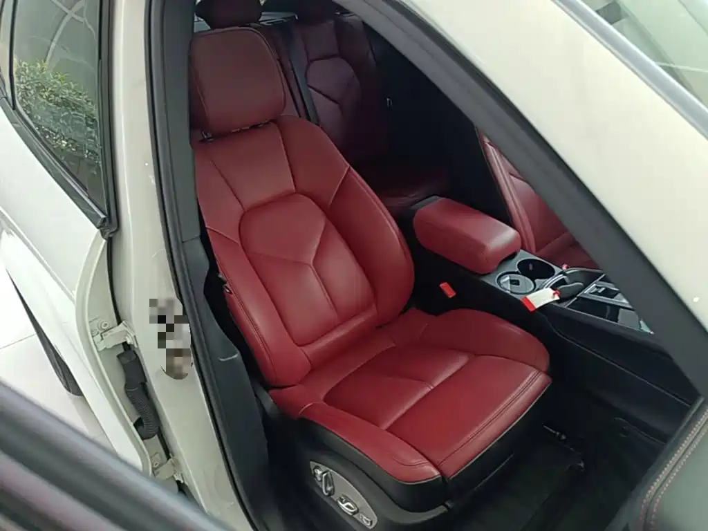 Porsche Macan — миниатюра 25