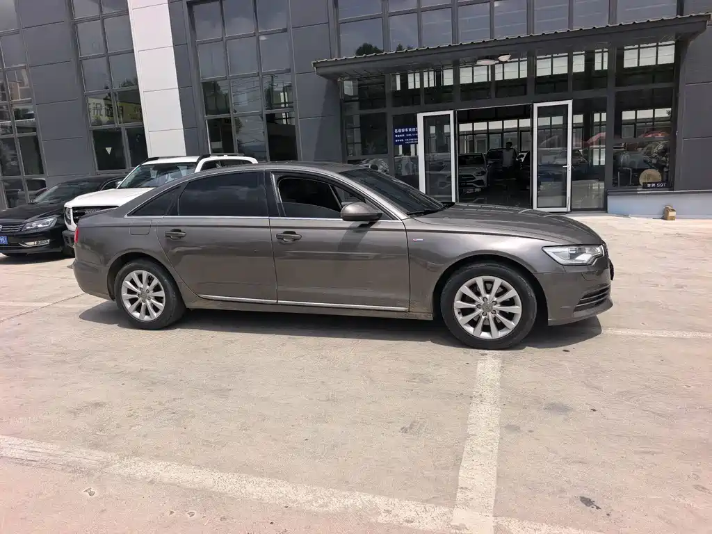 Audi A6L — миниатюра 16