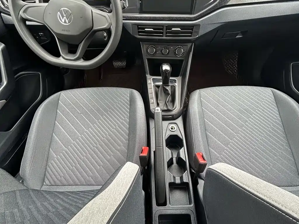Volkswagen Lavida — миниатюра 11