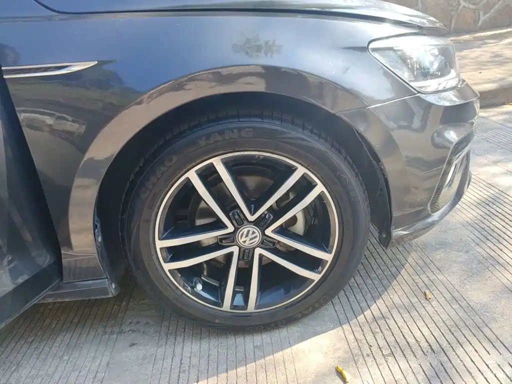 Volkswagen Lamando — миниатюра 8