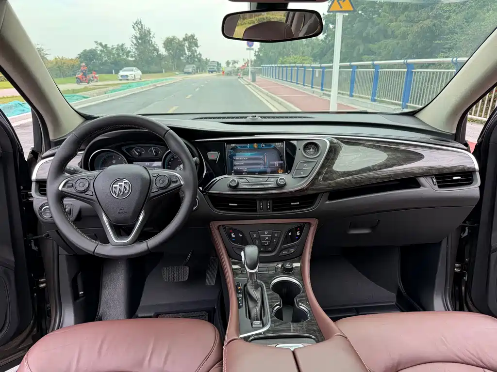 Buick Envision Plus — миниатюра 11