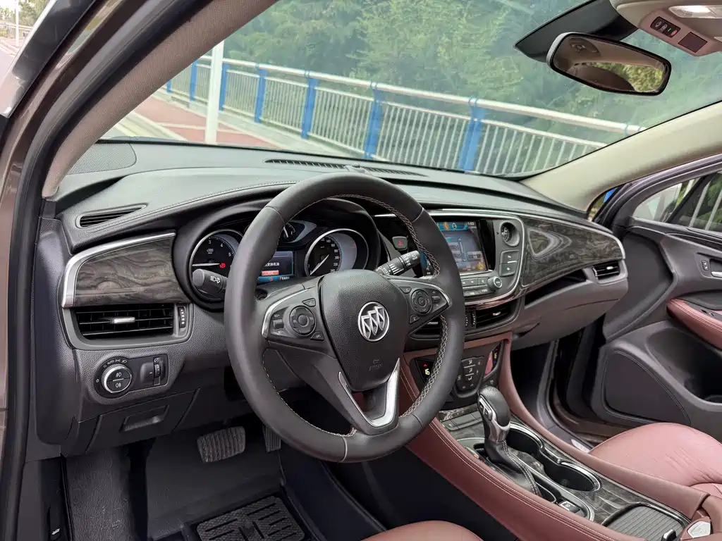 Buick Envision Plus — миниатюра 13