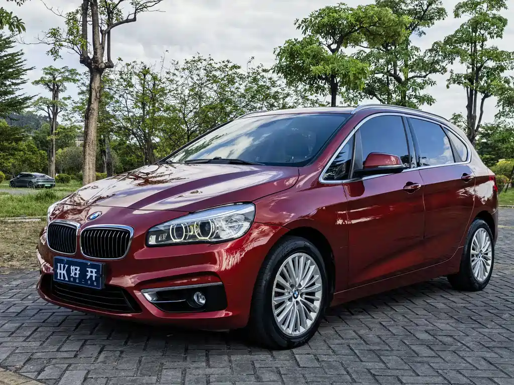 BMW 2 Series Active Tourer (Import)