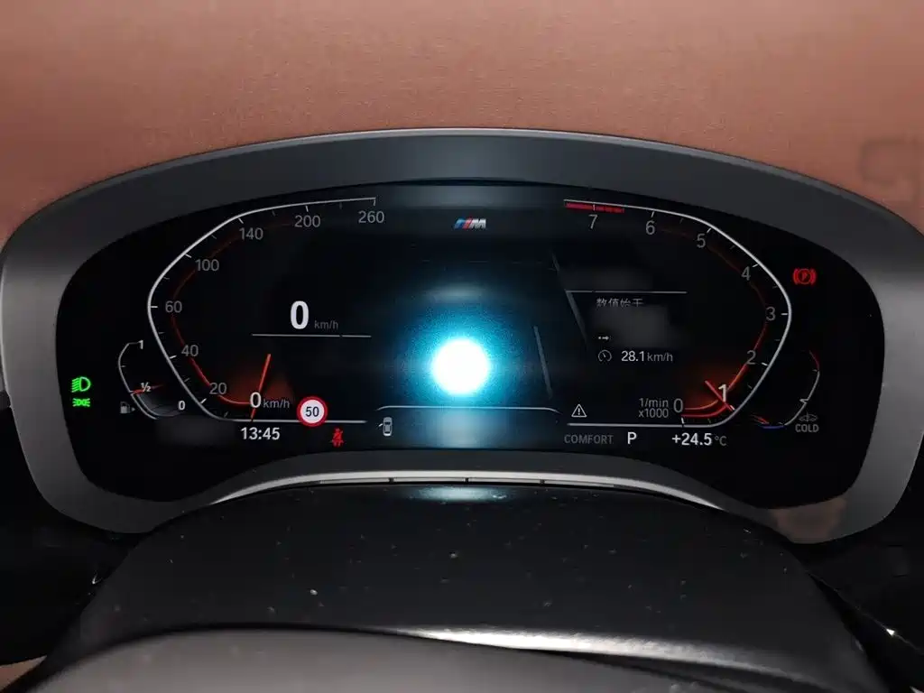 BMW 5 Series — миниатюра 4