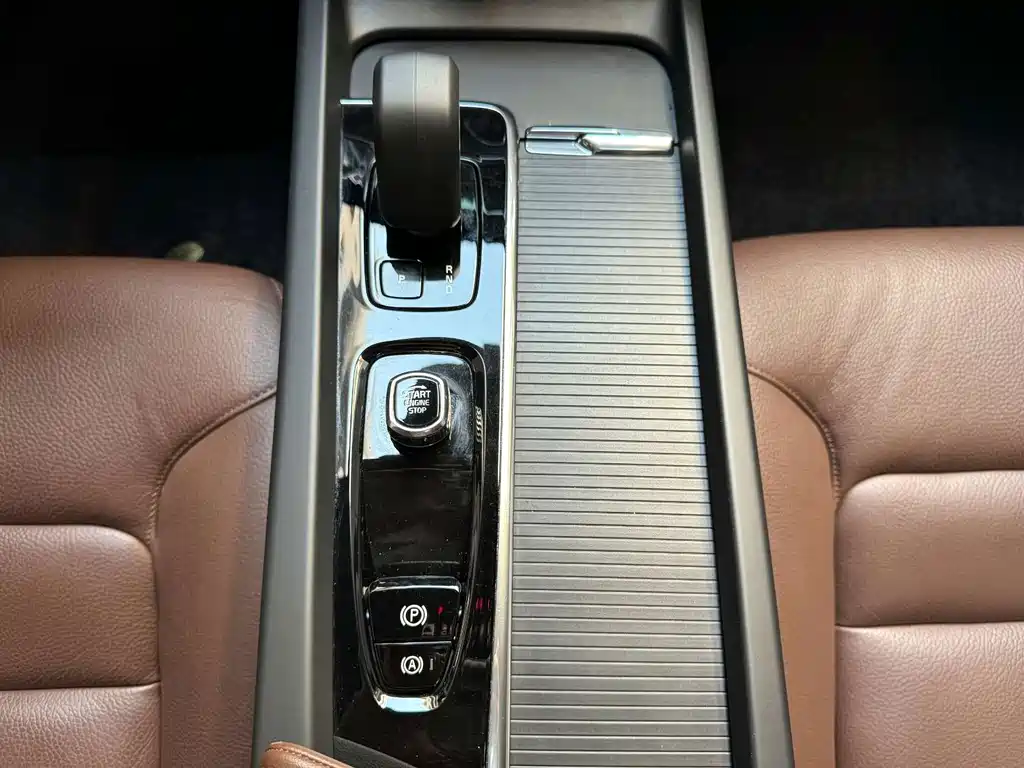 Volvo S60 — миниатюра 15