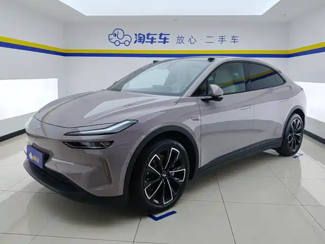 2025 Nio L60