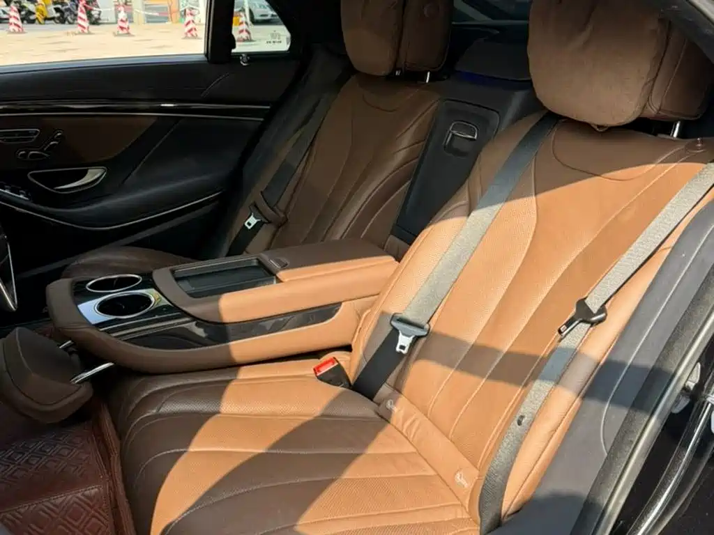 Mercedes-Benz S-Class — миниатюра 7