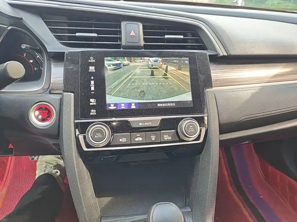 Honda Civic — миниатюра 13