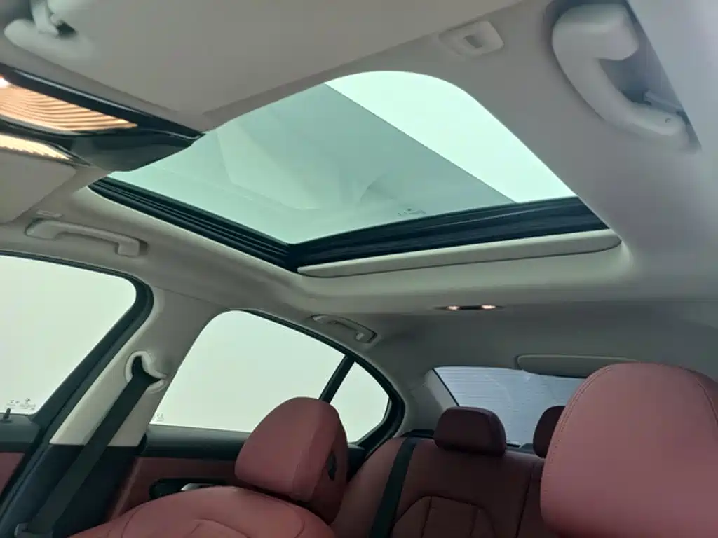 BMW 3 Series — миниатюра 9