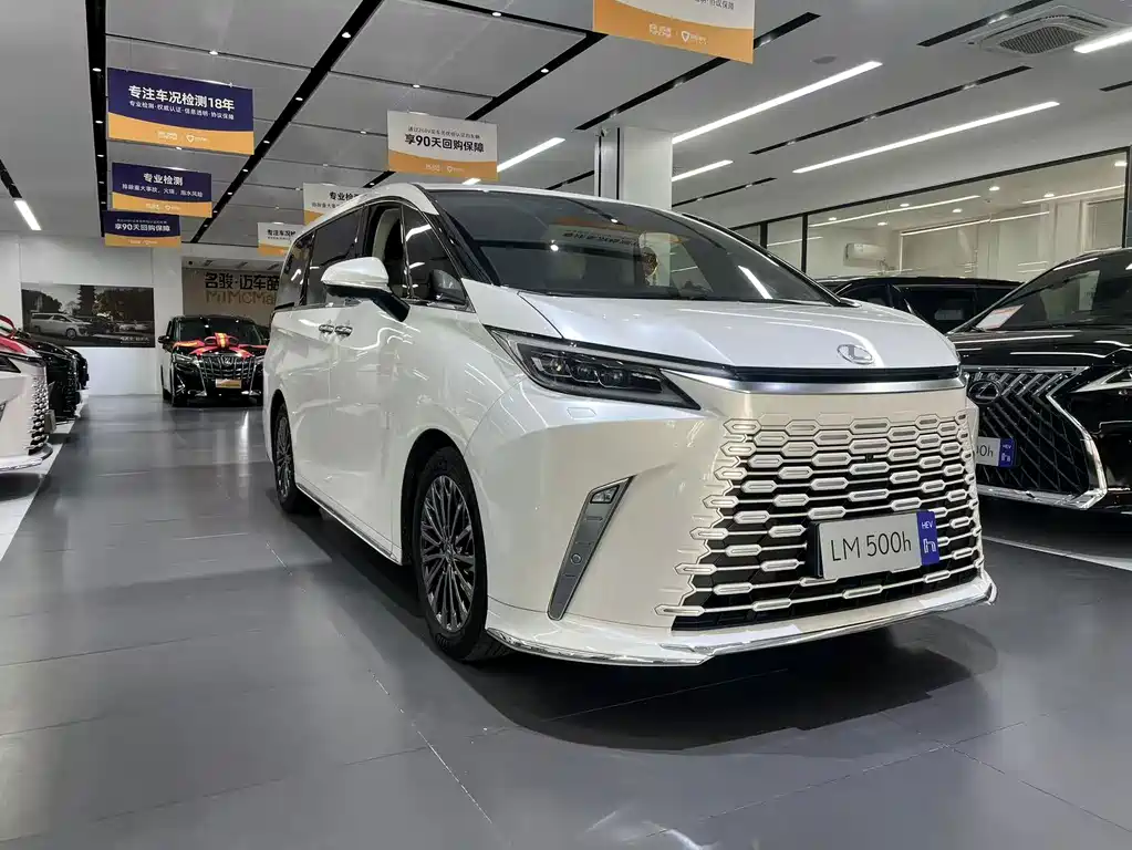 Lexus LM — миниатюра 3