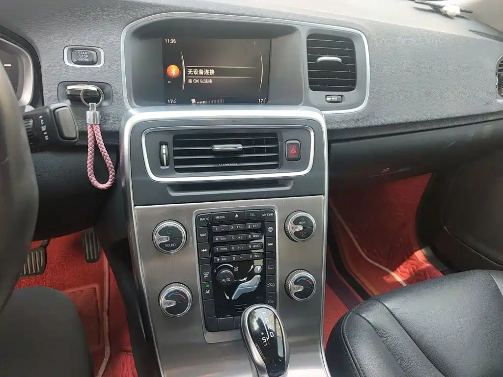 Volvo S60 — миниатюра 10