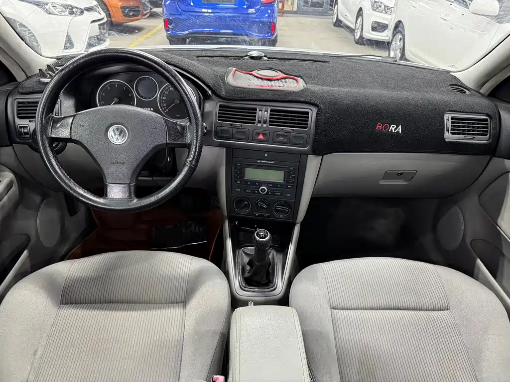 Volkswagen Bora — миниатюра 9