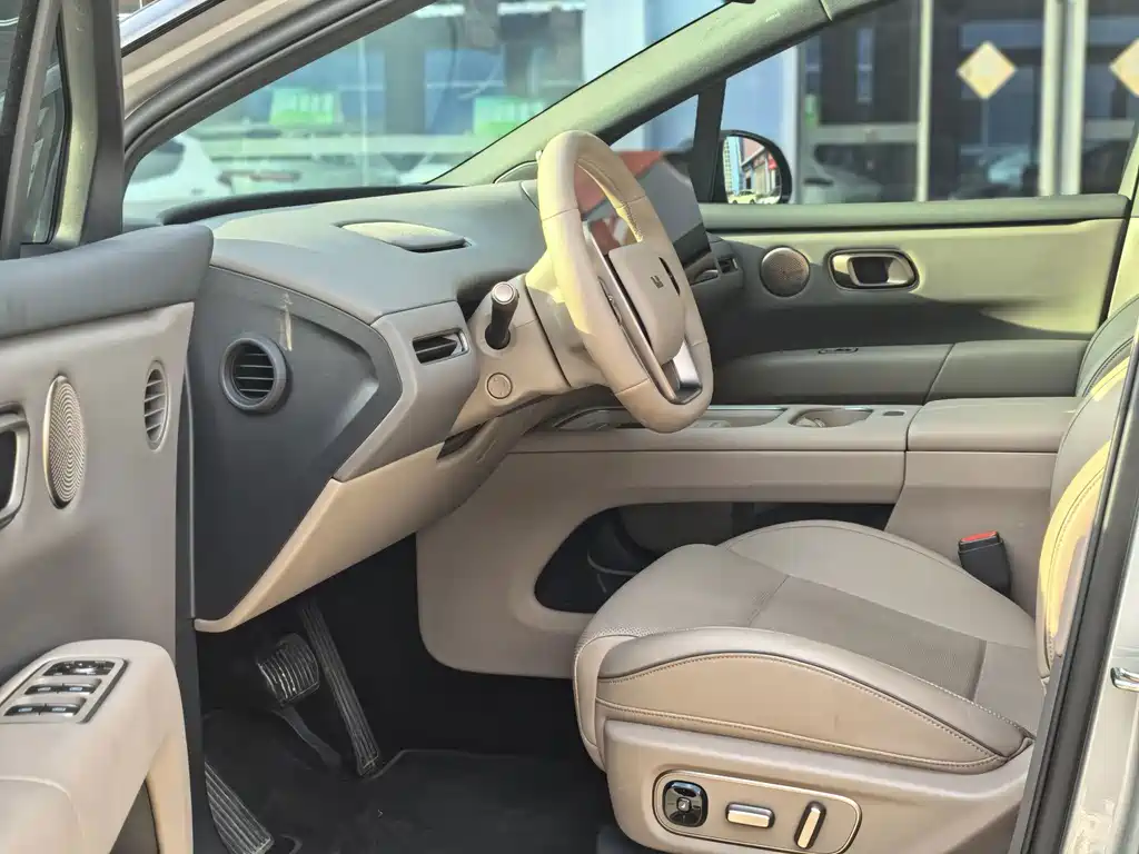 Li Auto Li i6 — миниатюра 10