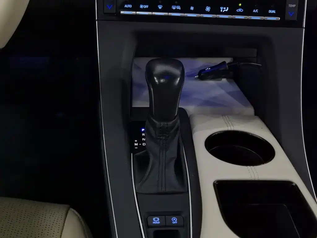 Toyota Avalon — миниатюра 13