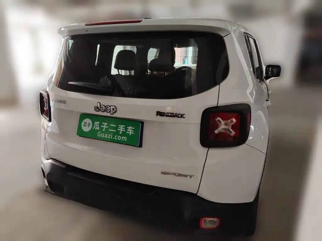 Jeep Renegade — миниатюра 4