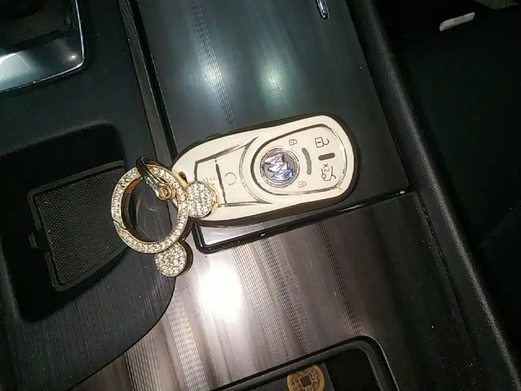 Buick LaCrosse — миниатюра 9