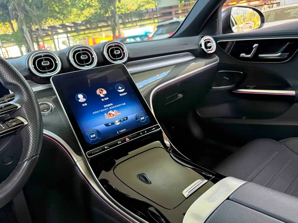 MERCEDES-BENZ C CLASS