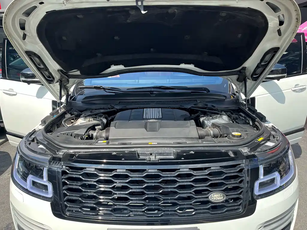 Land Rover Range Rover — миниатюра 24