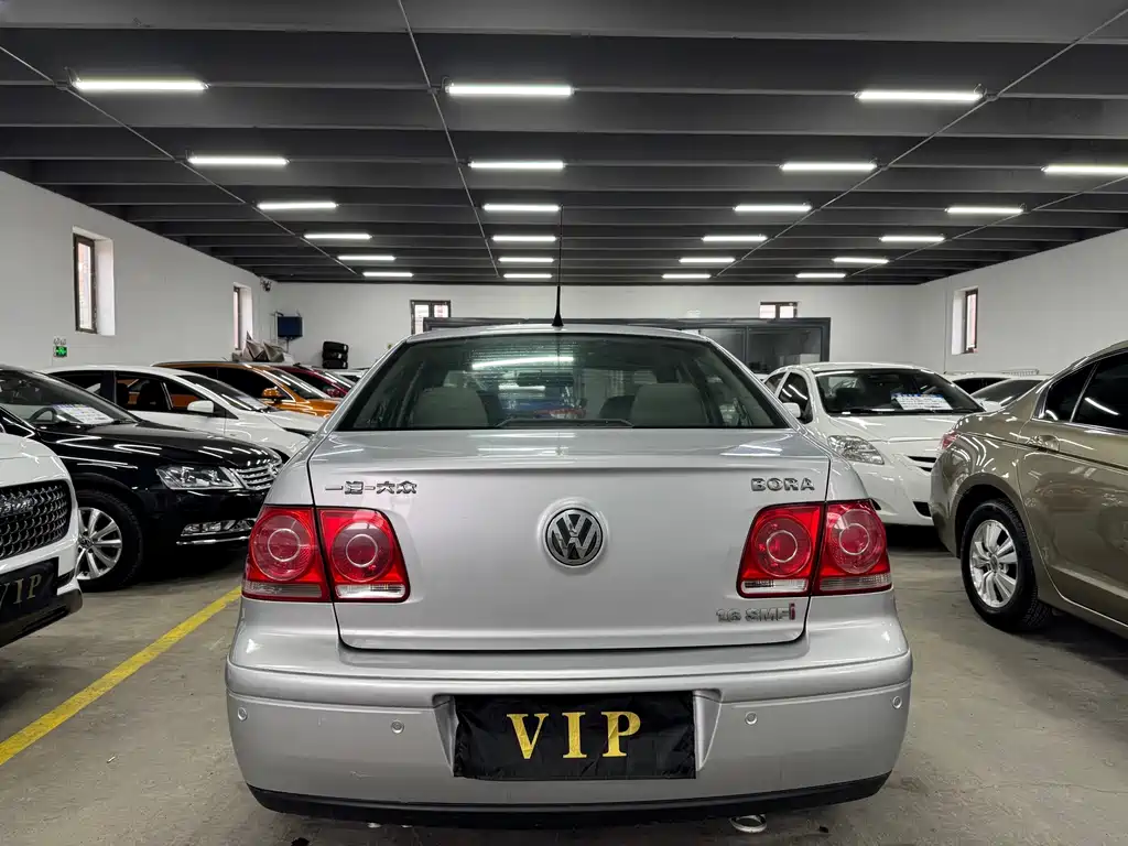 Volkswagen Bora — миниатюра 5