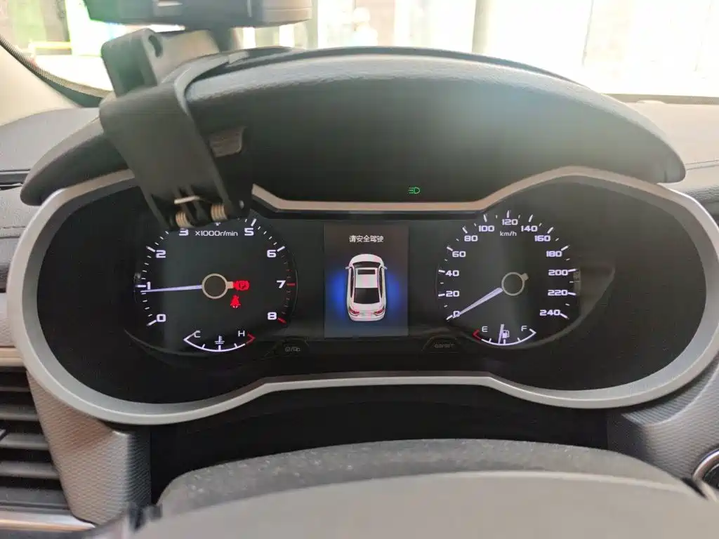 Geely Emgrand GL — миниатюра 7