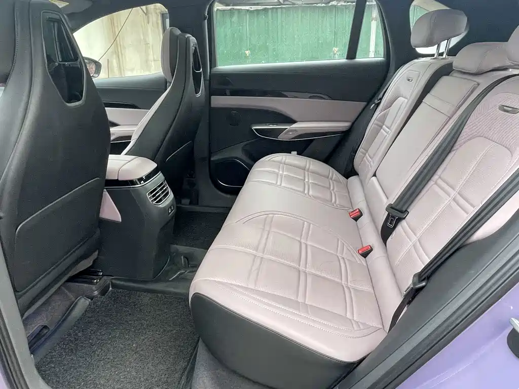 Hongqi Hongqi Tiangong 08 — миниатюра 7