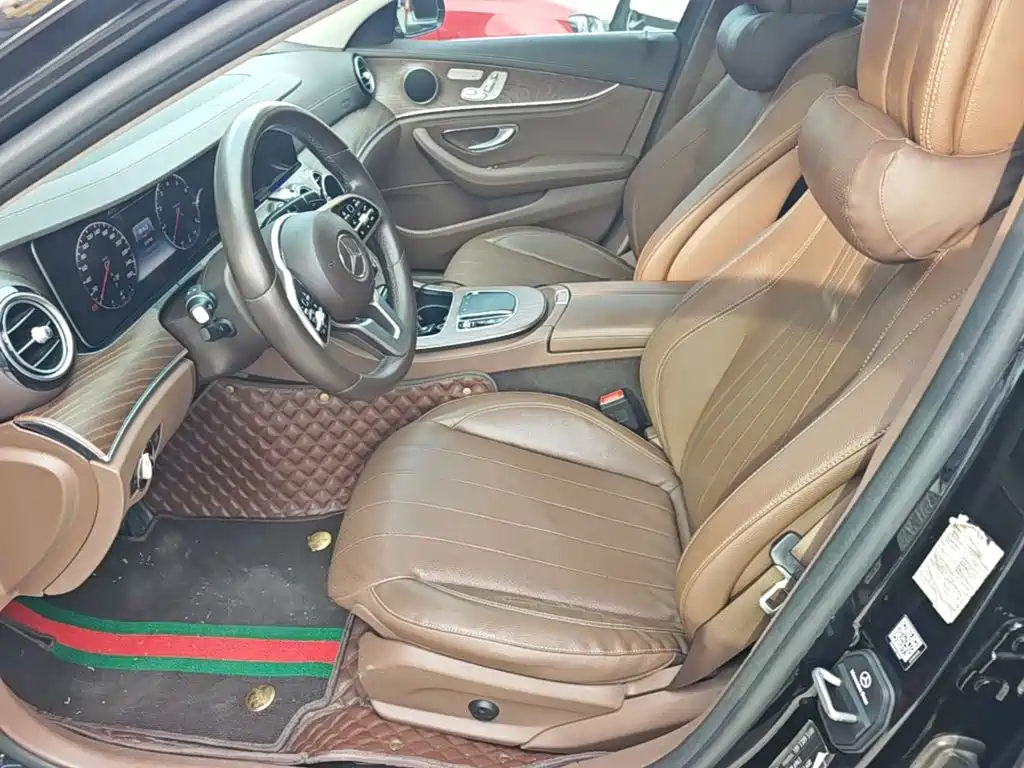 Mercedes-Benz E-Class — миниатюра 15