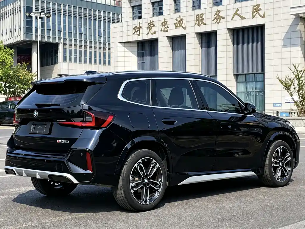 BMW X1 — миниатюра 8