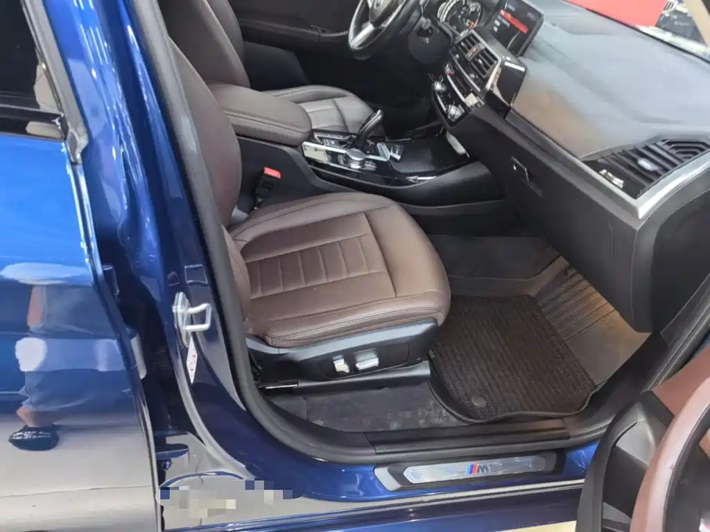BMW X3 — миниатюра 25