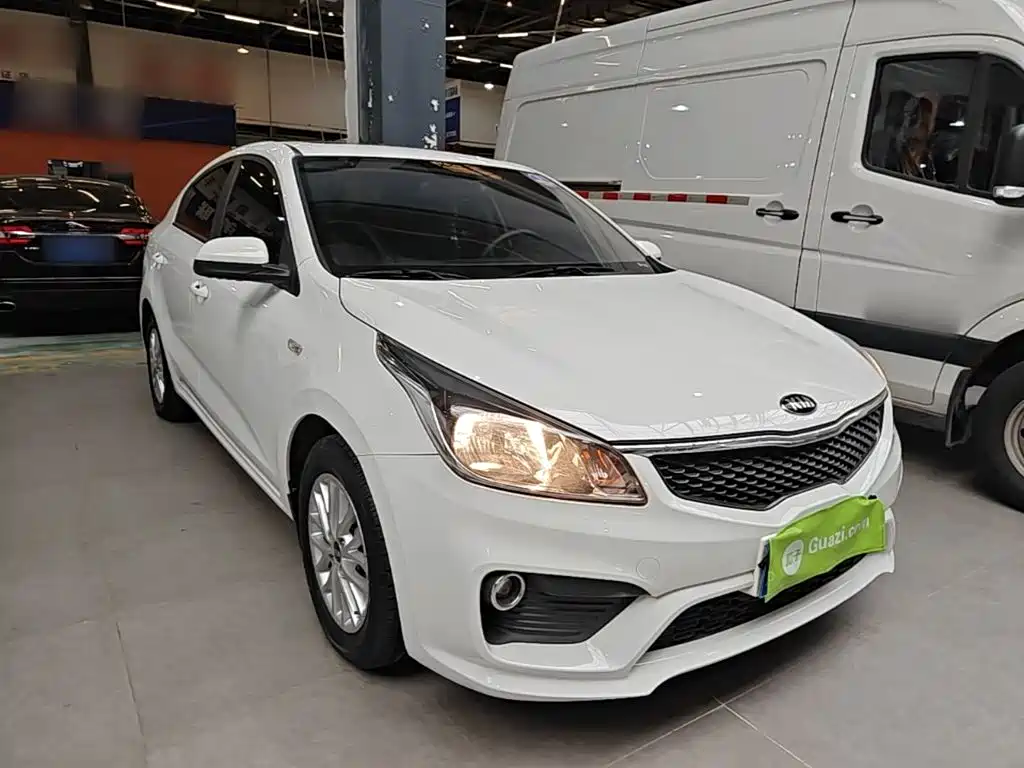 Kia K2 — миниатюра 4