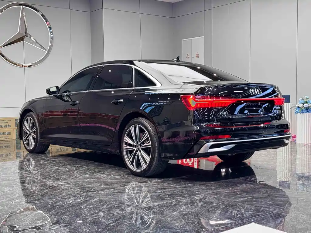 Audi A6L — миниатюра 9