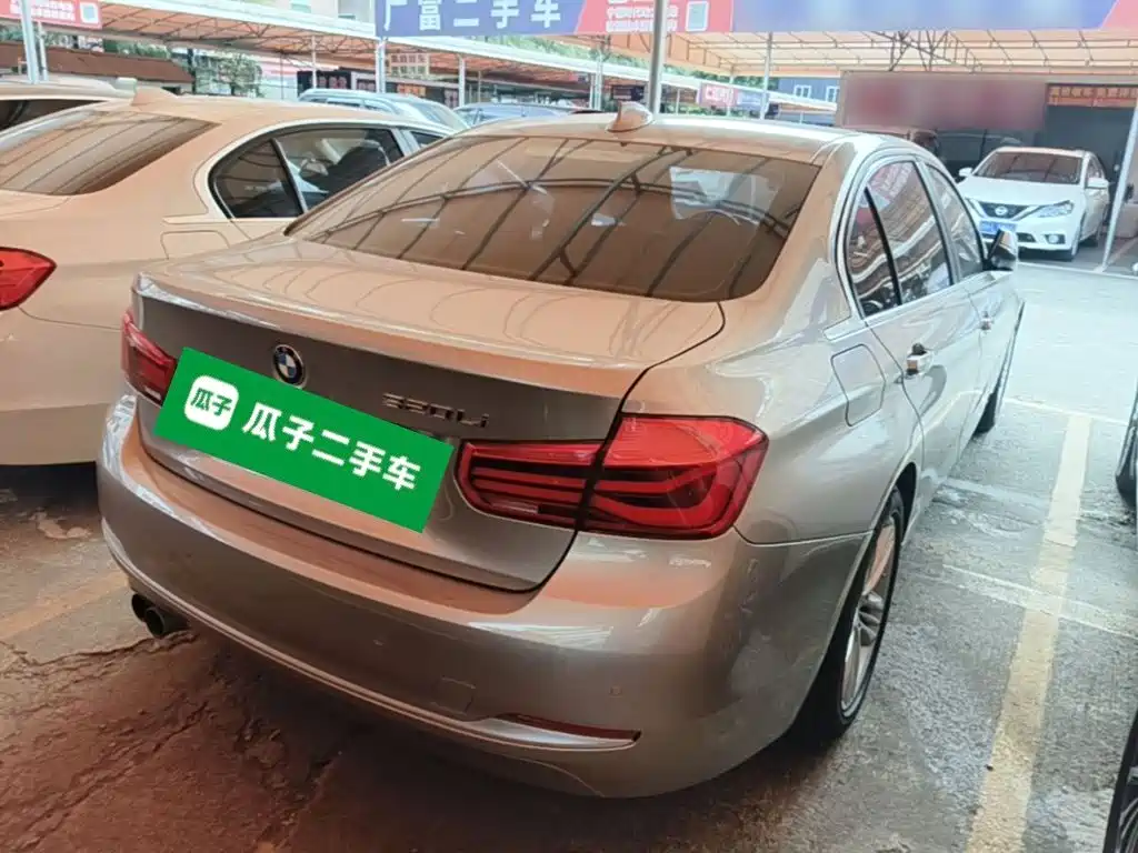 BMW 3 Series — миниатюра 7