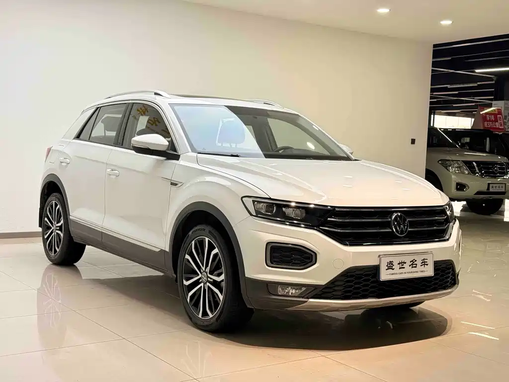 Volkswagen T-Roc — миниатюра 3