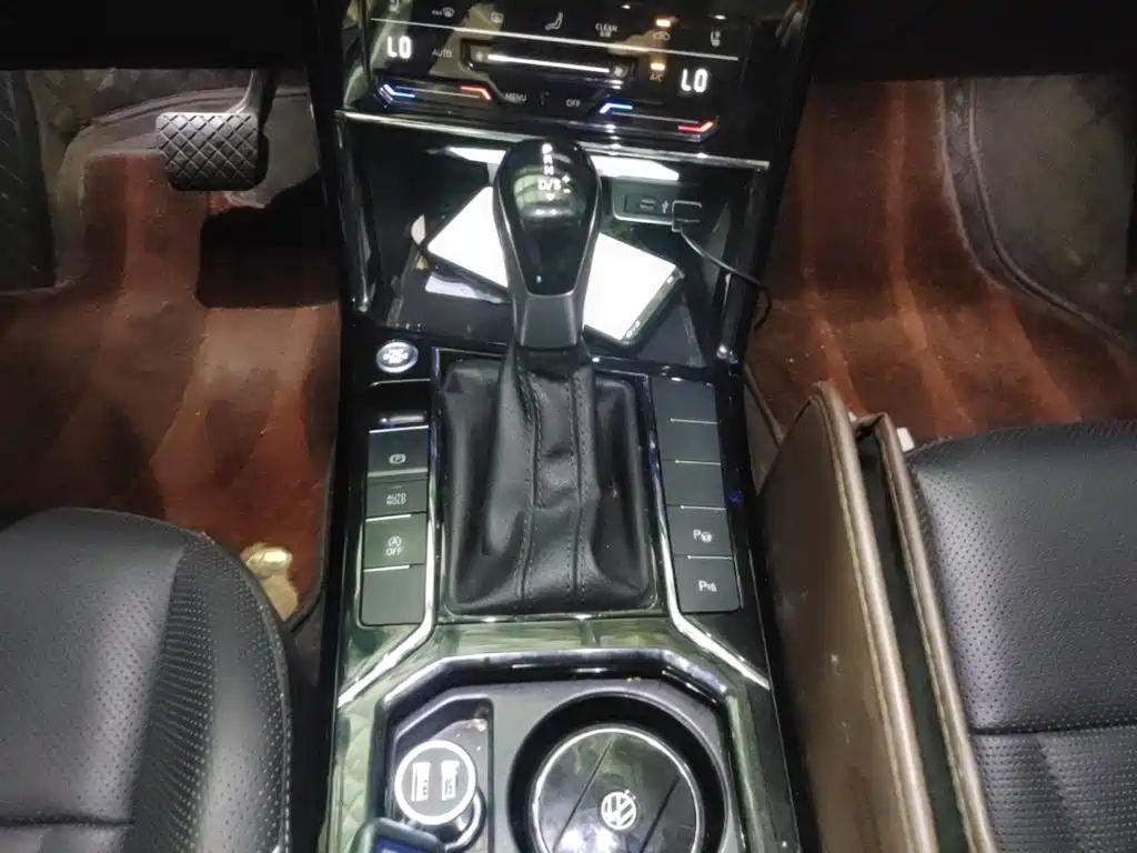 Volkswagen Passat — миниатюра 14