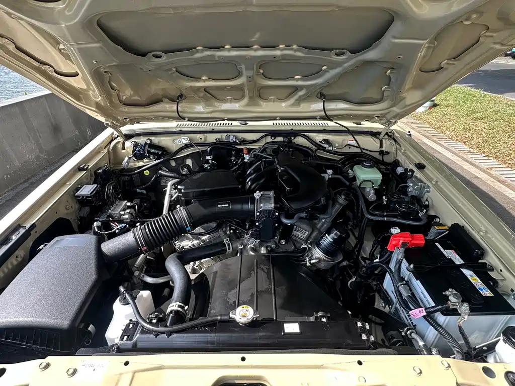 Toyota Land Cruiser — миниатюра 14