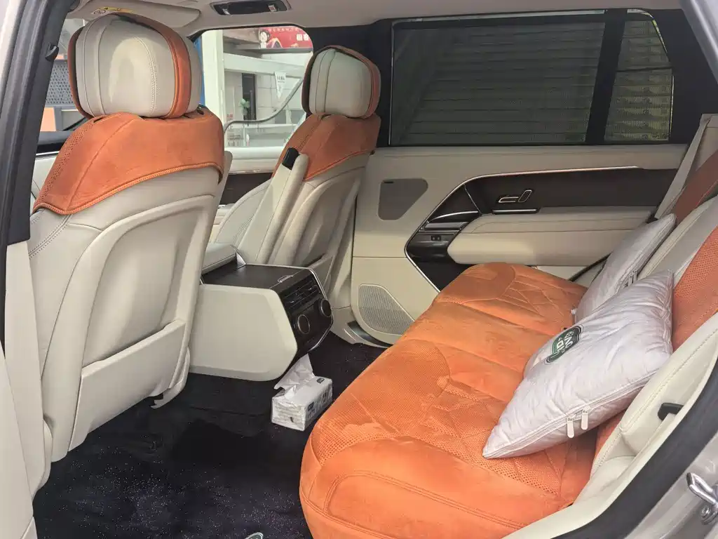 Land Rover Range Rover — миниатюра 6