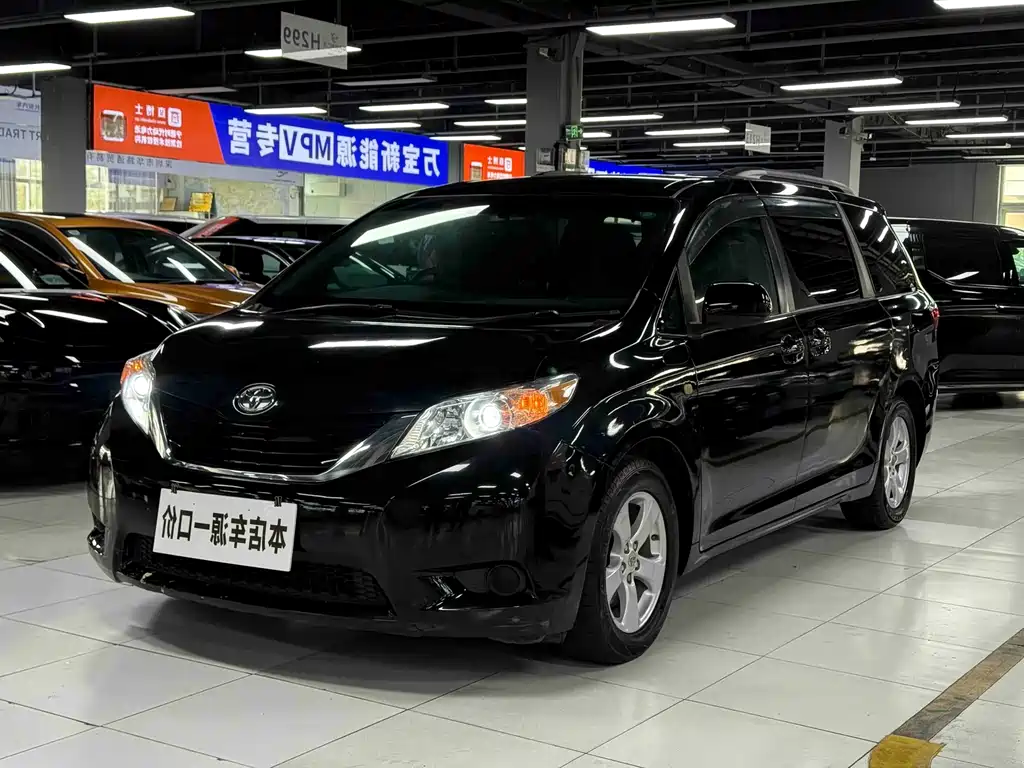 Toyota Sienna