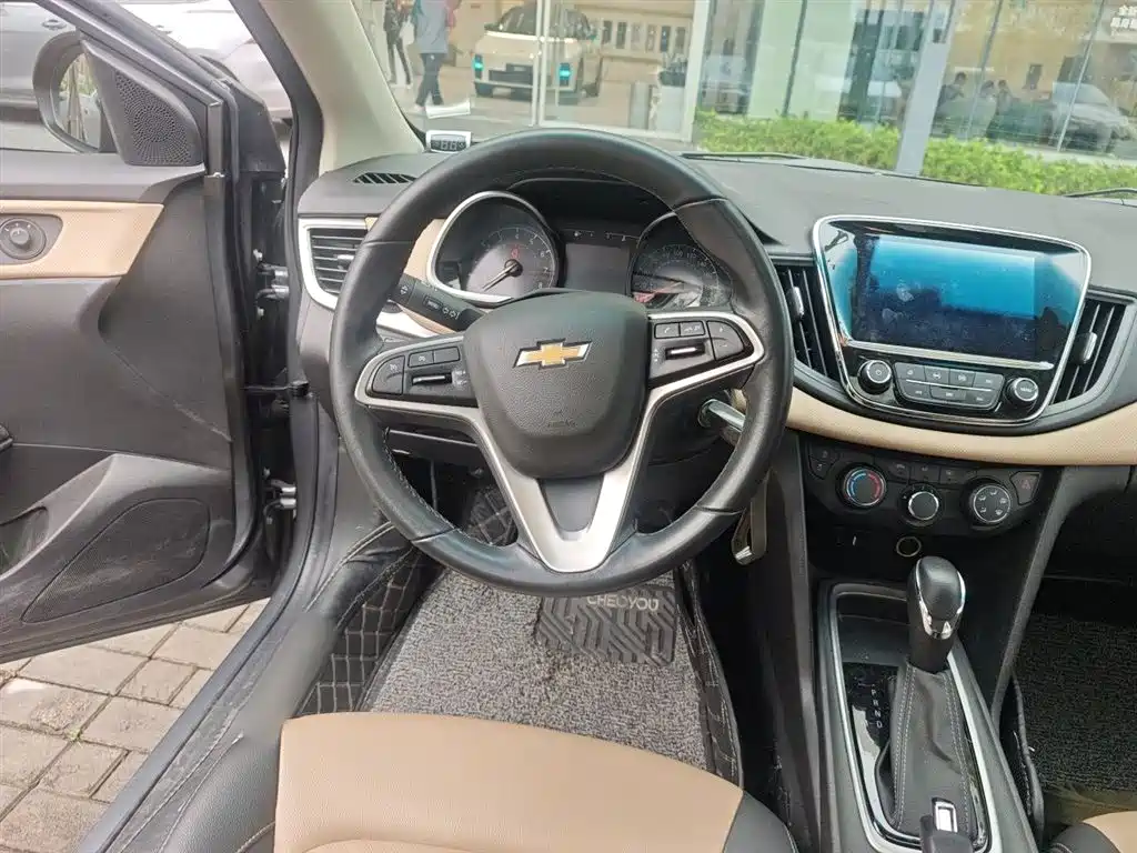 Chevrolet Monza 2021 320 AT Enjoy