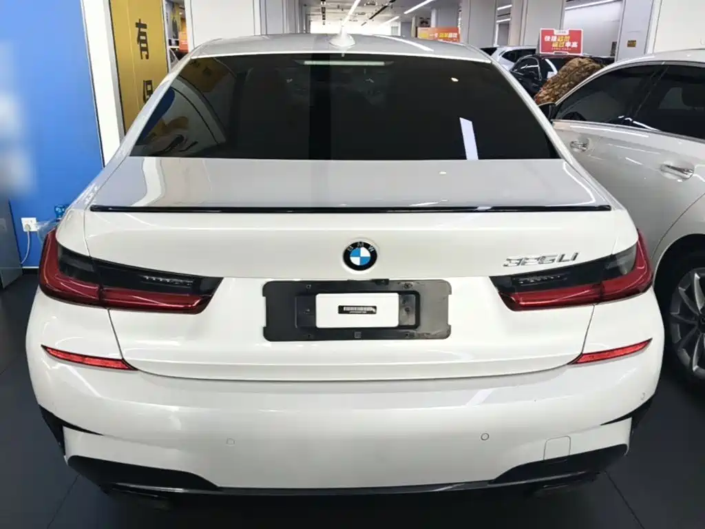 BMW 3 Series — миниатюра 6