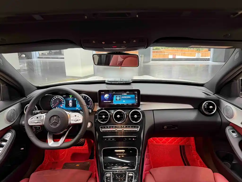 Mercedes-Benz C-Class — миниатюра 16