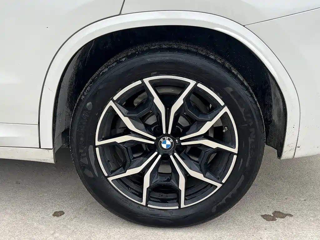 BMW X3 — миниатюра 13