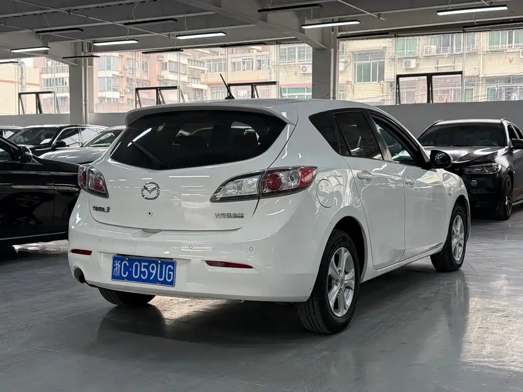 MAZDA 3 STAR CHENG