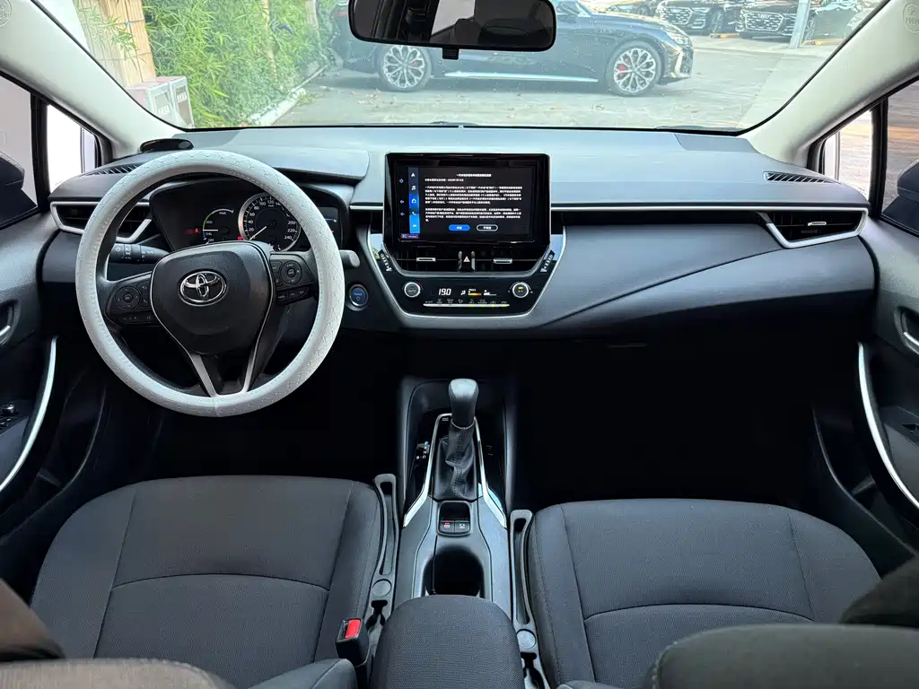 Toyota Corolla — миниатюра 17