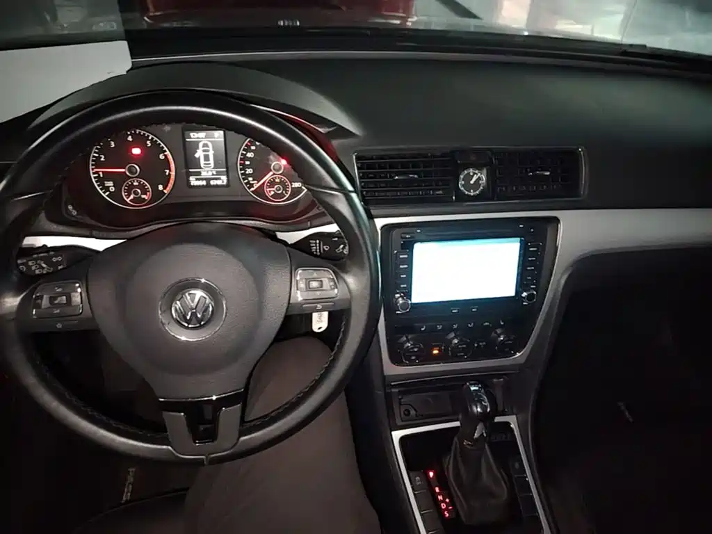 Volkswagen Passat — миниатюра 10