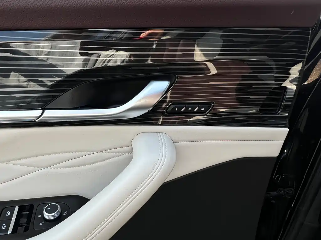 Geely Xingyue L — миниатюра 9