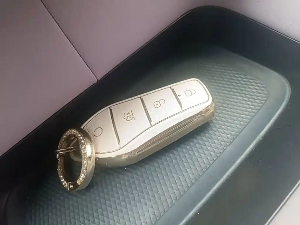 BYD Dolphin — миниатюра 9