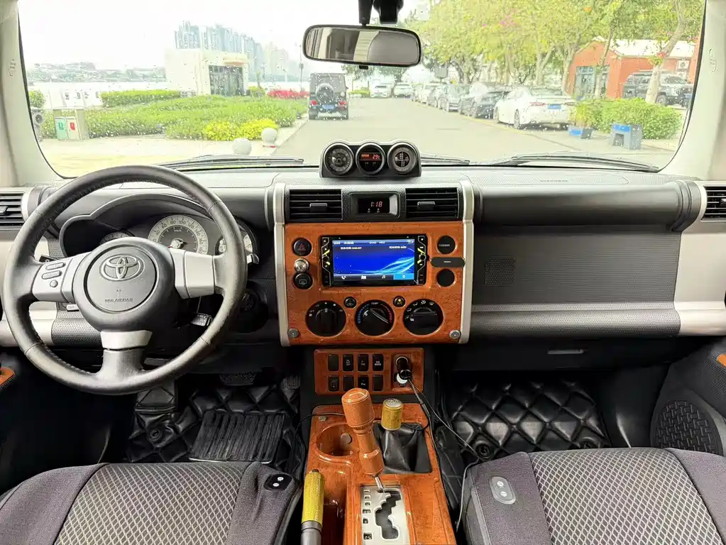 Toyota FJ Cruiser FJ 2007 4.0L