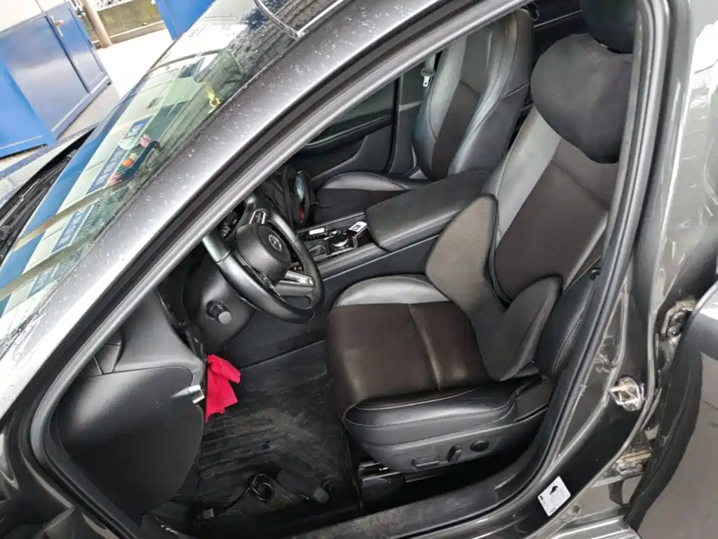 Mazda 3 Axela — миниатюра 15